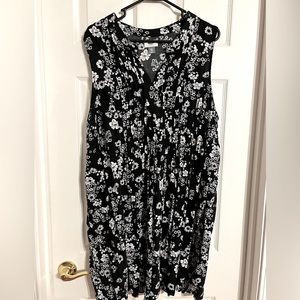 Old Navy black sun dress size XXL